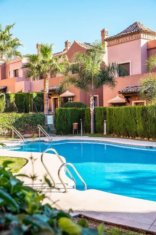 Townhouse Azata Golf - 5 Min Driving From The Beach Villa Estepona