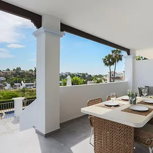 Сasa de vacaciones Private 4 Bedrooms House Shared Pool Montevideo Hills Golf By Aorastay, Estepona
